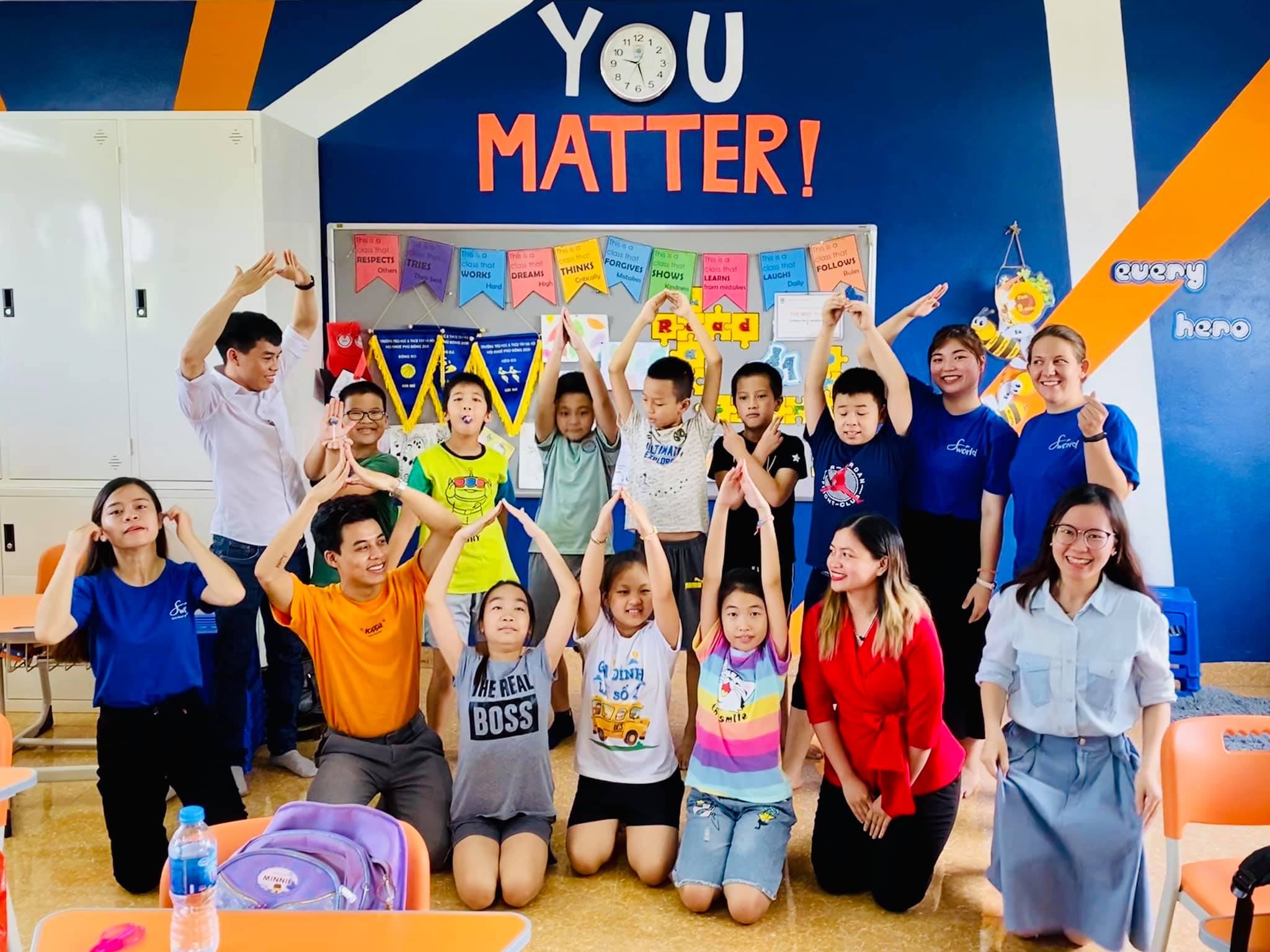 Học Thông Minh, Sống Chủ Động: 4 Phương Pháp Biến Kiến Thức Sách Vở Thành Kinh Nghiệm Thực Tiễn 2 Lịch khai giảng khoá học tiếng Anh